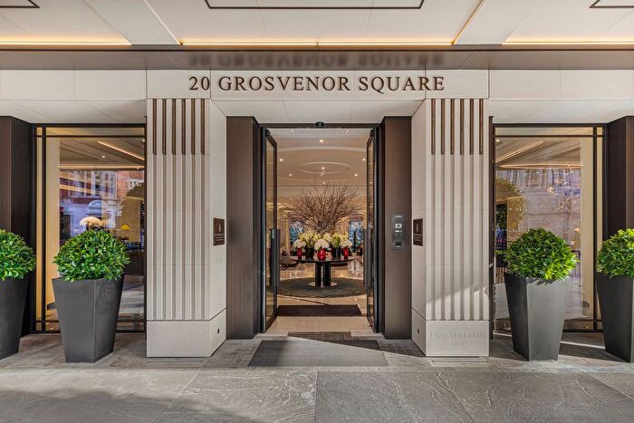 4 Bedroom Flat For Sale In Grosvenor Square, Mayfair, London, W1K