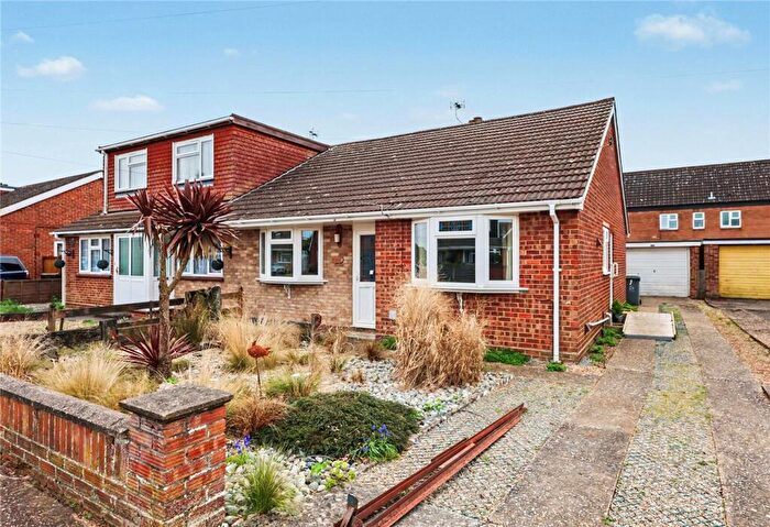 3 Bedroom Semi Detached House For Sale In Raymond Close, Hellesdon, Norwich, Norfolk, NR6