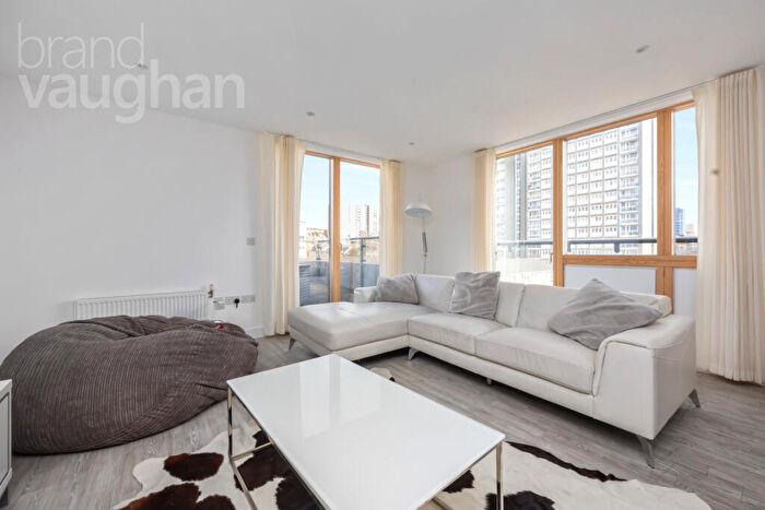 2 Bedroom Flat For Sale In Dorset Gardens, Brighton, East Sussex, BN2