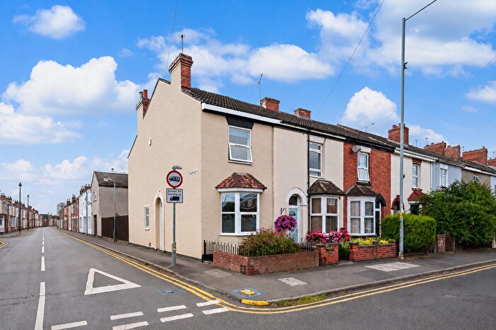 3 Bedroom End Of Terrace House For Sale In Stephen Street, Rugby, CV21