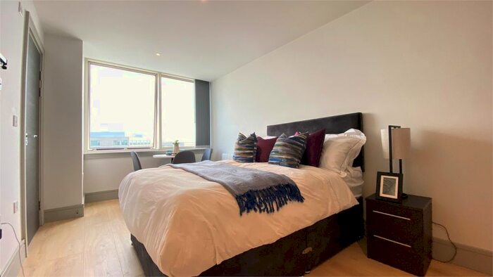 Studio To Rent In Mercantile House, Uxbridge, Middlesex, UB8