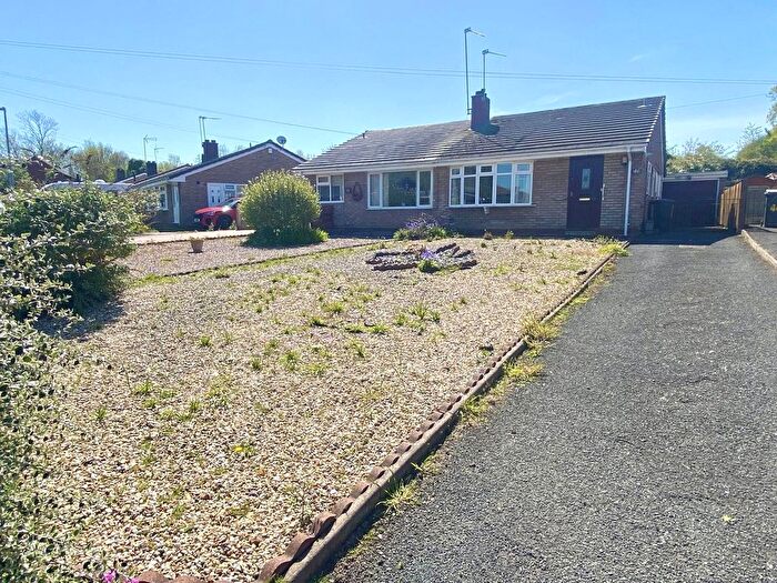 2 Bedroom Bungalow For Sale In Oldcroft, Oakengates, Telford, Shropshire, TF2