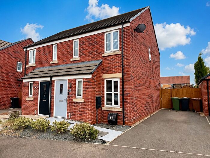2 Bedroom Semi-Detached House For Sale In Drummond Close, Hampton Gardens, Peterborough, PE7
