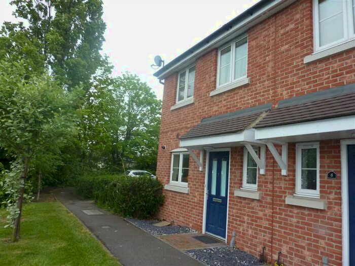 3 Bedroom House To Rent In Vaughan Close, Dartford, DA1