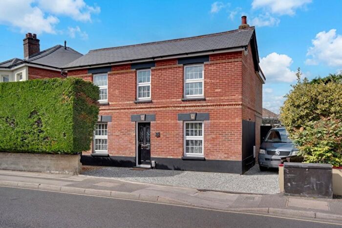 3 Bedroom Detached House For Sale In Ensbury Park Road, Bournemouth, BH9