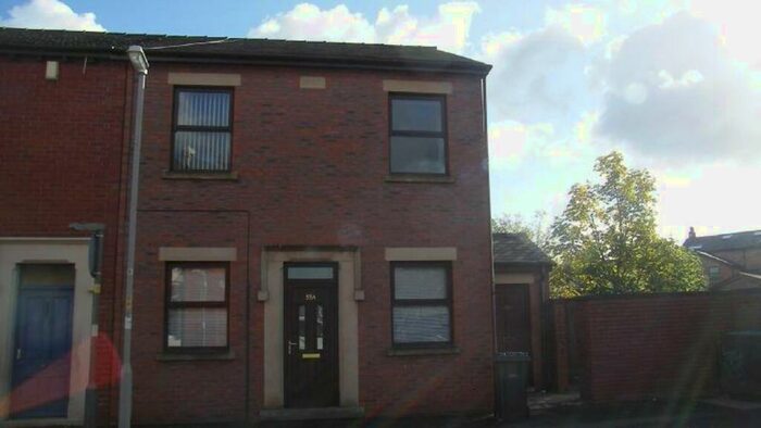 2 Bedroom Flat To Rent In Bridge Road, Ashton, PR2