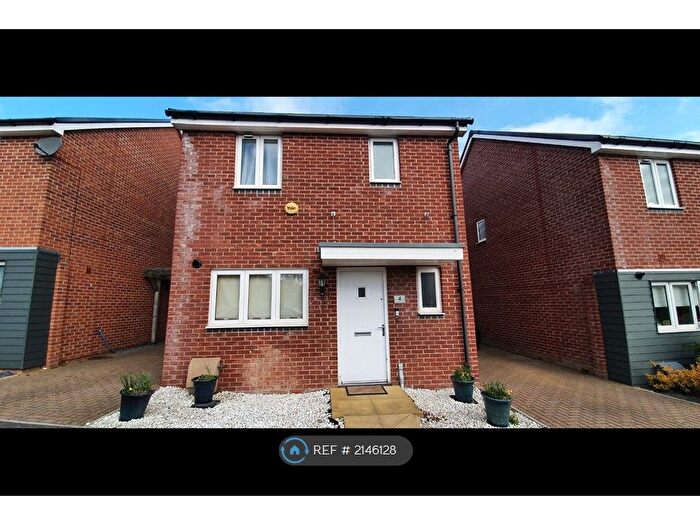3 Bedroom Detached House To Rent In Magdalen Gardens, Basingstoke, RG24