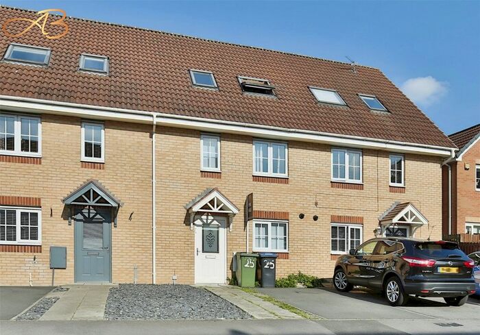 3 Bedroom Terraced House For Sale In Chillerton Way, Wingate, Durham, TS28