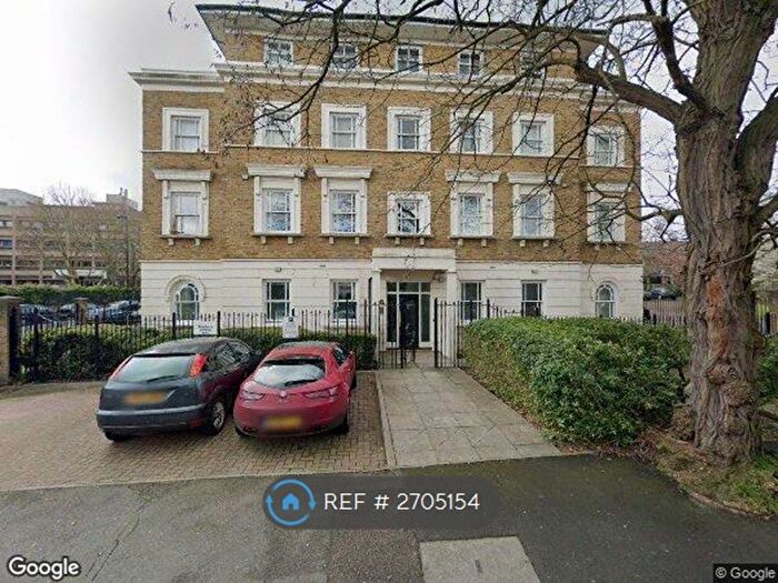 2 Bedroom Flat To Rent In Lewisham Way, London, SE4