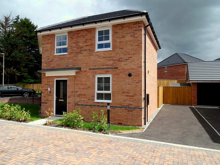 3 Bedroom Detached House To Rent In Forge Master Close, Ince, WN3