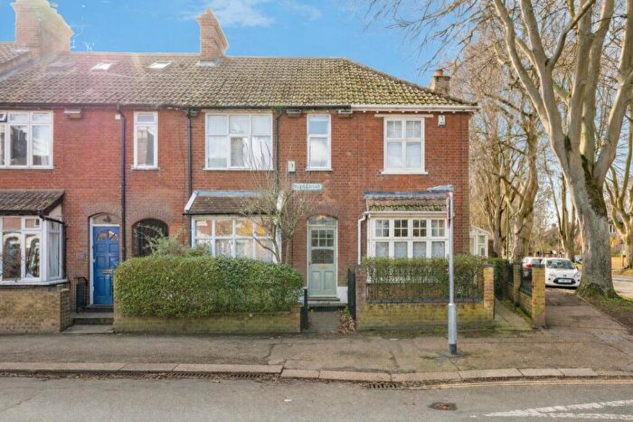 3 Bedroom Terraced House For Sale In Glebe Road, Norwich, NR2