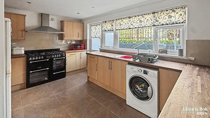 3 Bedroom End Terrace House For Sale In Priory Close, Ivybridge, PL21