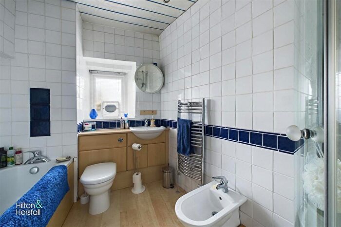 2 Bedroom Cottage For Sale In Gisburn Road, Barrowford, BB9