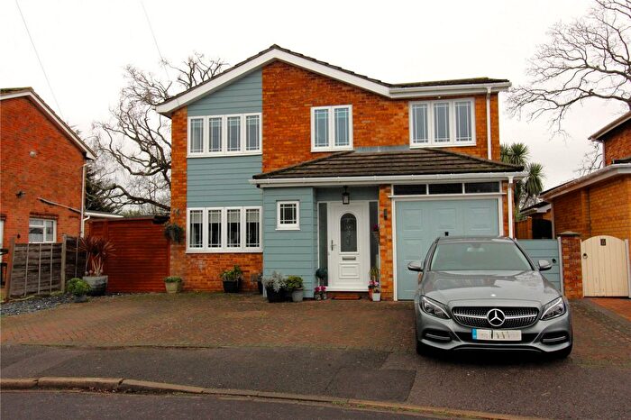 4 Bedroom Detached House For Sale In Heath Lawns, Fareham, Hampshire, PO15