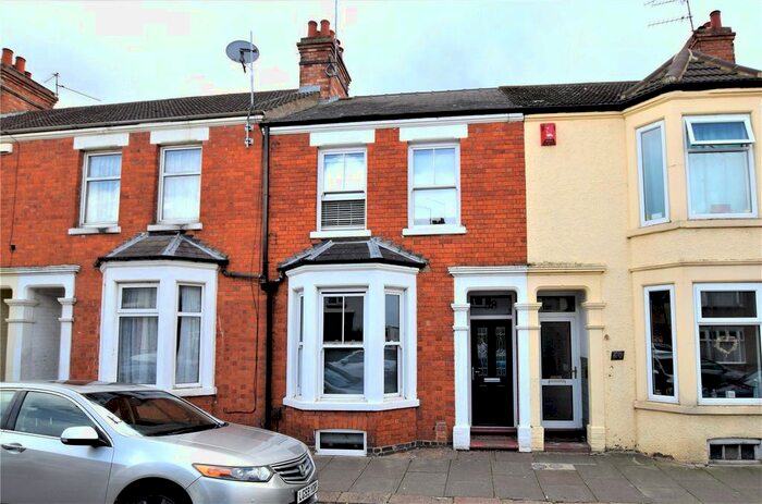 3 Bedroom Terraced House To Rent In King Edward Road, Abington, Northampton, NN1