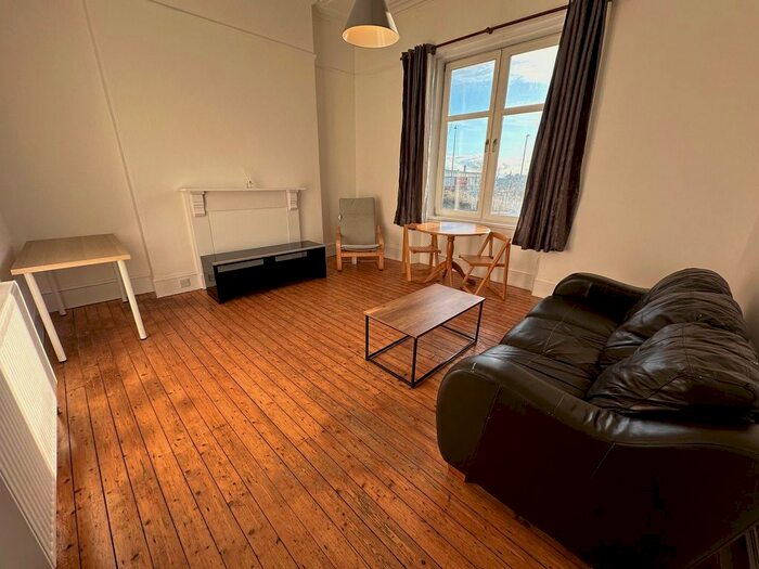 1 Bedroom Flat To Rent In Whitehall Mews, Whitehall Place, Aberdeen, AB25