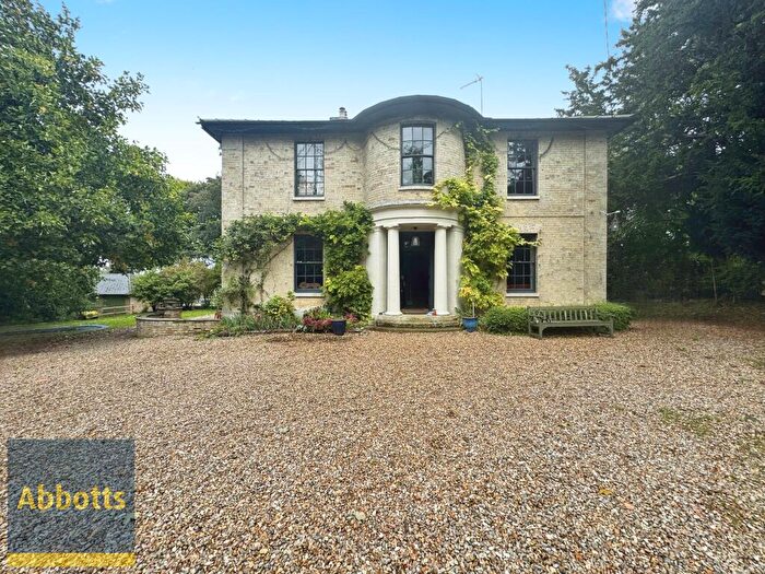 5 Bedroom House To Rent In Squires Hill, Marham, PE33