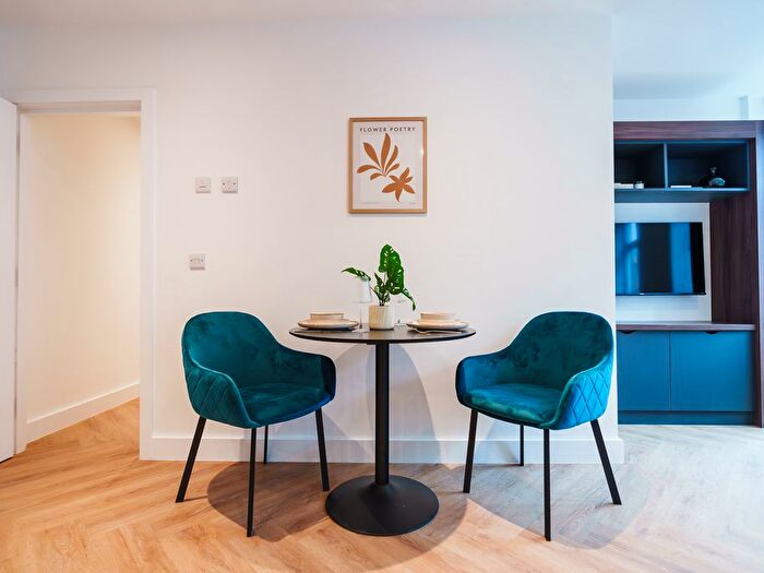 1 Bedroom Flat To Rent In Butts Court, Leeds, LS1