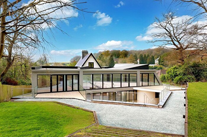 6 Bedroom Detached House For Sale In Station Road, Amersham, Buckinghamshire, HP7