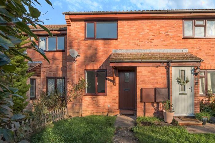 2 Bedroom Terraced House For Sale In Denton Close, Botley, Oxford, OX2