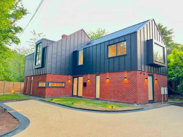 4 Bedroom Detached House For Sale In Zinc House, Catherine-De-Barnes, B92