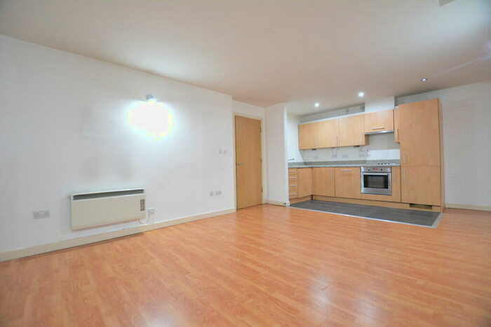 2 Bedroom Apartment To Rent In The Hicking Building, Queens Road, NG2