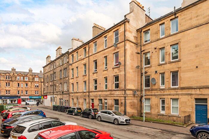 1 Bedroom Flat For Sale In / Wardlaw Place, Edinburgh, EH11