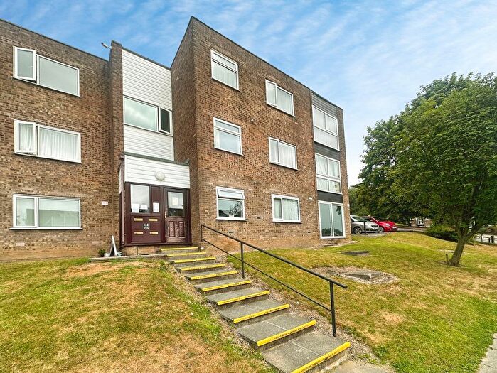 2 Bedroom Flat For Sale In Baguley Crescent, Middleton, M24