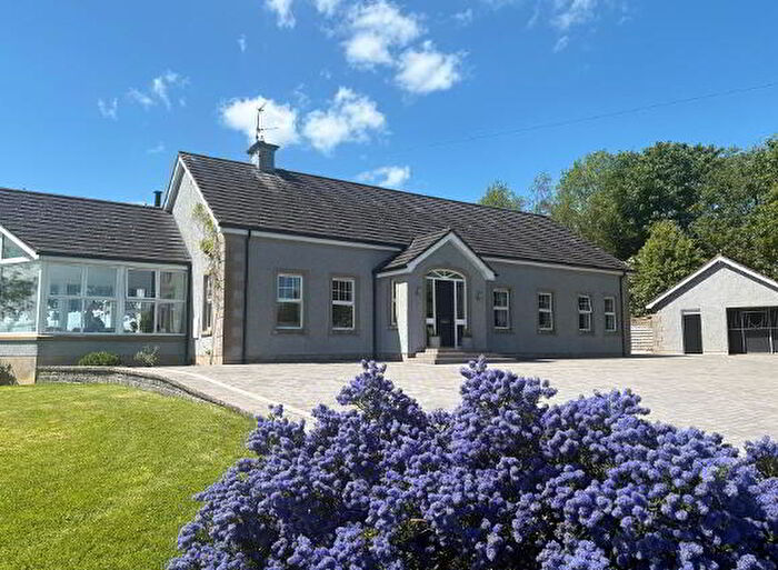 6 Bedroom Detached House With Garages For Sale In A Creggan Road, Randalstown, BT41