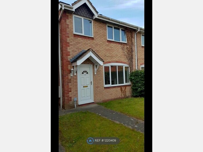 3 Bedroom Semi-Detached House To Rent In Chatwood Court, Shrewsbury, SY1