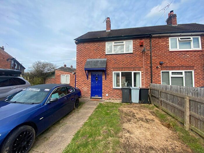 2 Bedroom Semi Detached House For Sale In Hawthorn Lane, Crewe, CW2