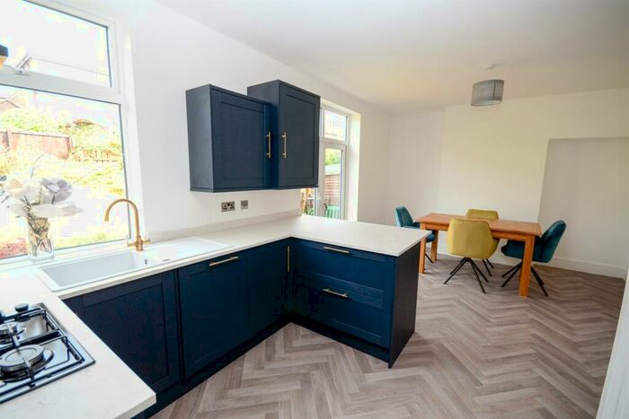 3 Bedroom Semi-Detached House For Sale In Briermede Avenue, Low Fell, NE9