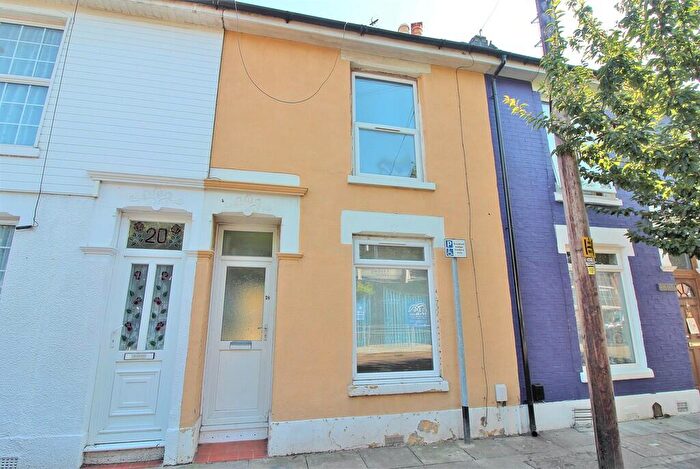 2 Bedroom Terraced House For Sale In Lincoln Road, Fratton, PO1