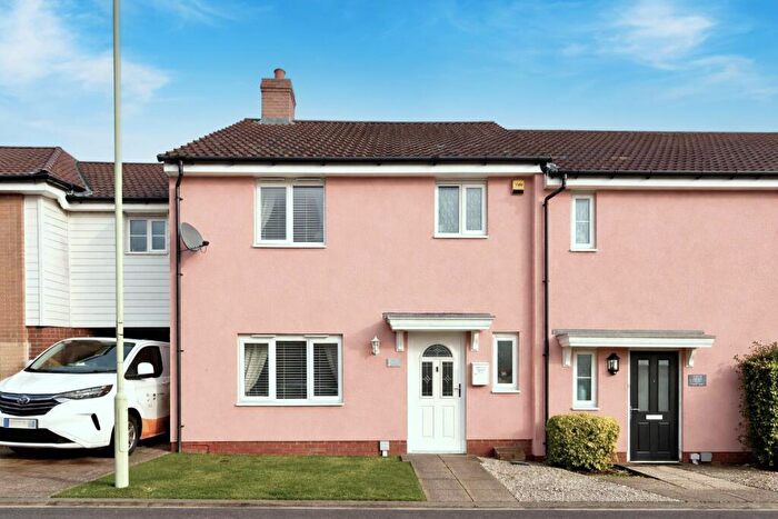 3 Bedroom Terraced House For Sale In Buzzard Rise, Stowmarket, IP14