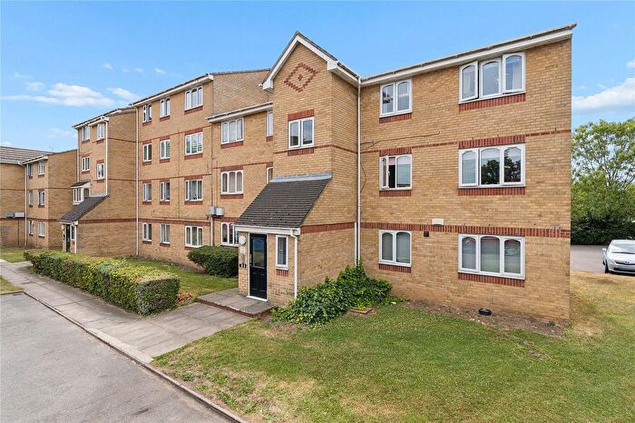 1 Bedroom Flat For Sale In The Glen, Vange, Basildon, Essex, SS16