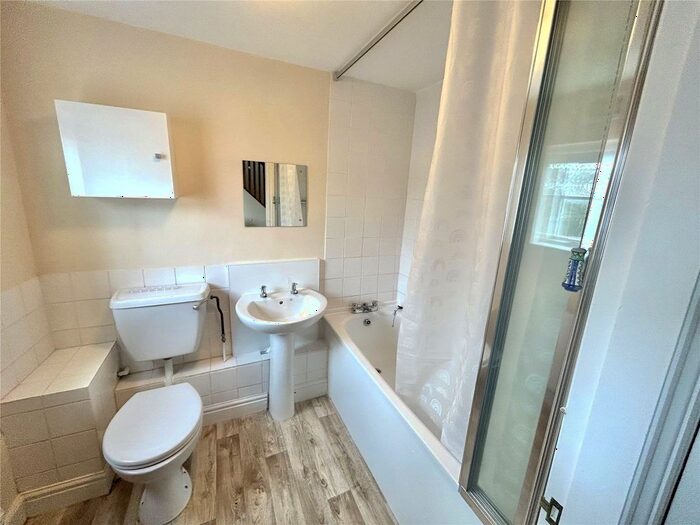 2 Bedroom Terraced House To Rent In Smithfield Terrace, Llanidloes