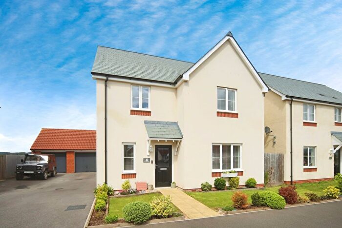 4 Bedroom Detached House For Sale In Luscombe Road, Cotford St. Luke, Taunton, TA4