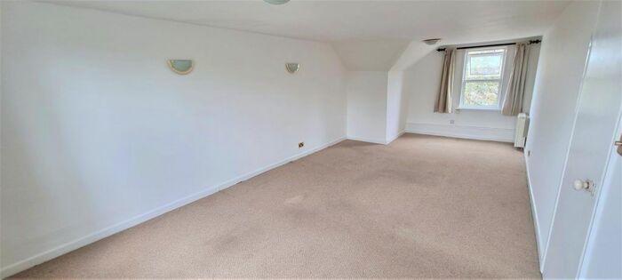 2 Bedroom Maisonette To Rent In Chase Road, Ross-On-Wye, HR9