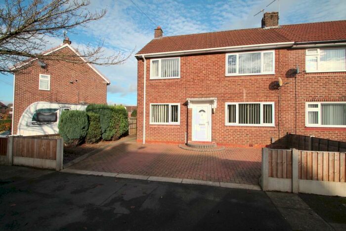 3 Bedroom Semi-Detached House To Rent In Gawsworth Road, Sale, M33