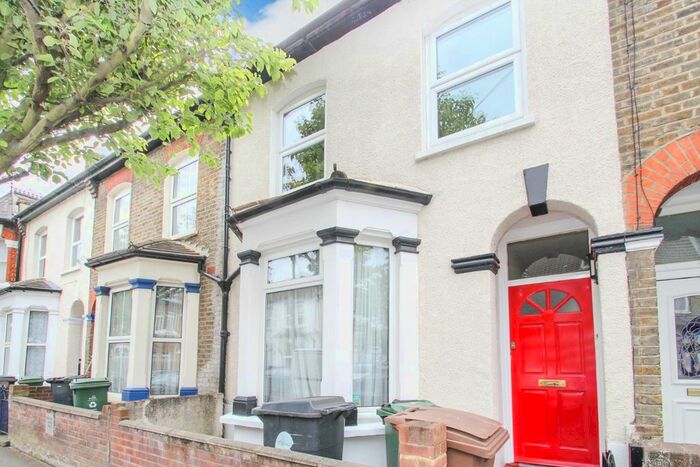 3 Bedroom Terraced House To Rent In Ferndale Road, London, Greater London, E11