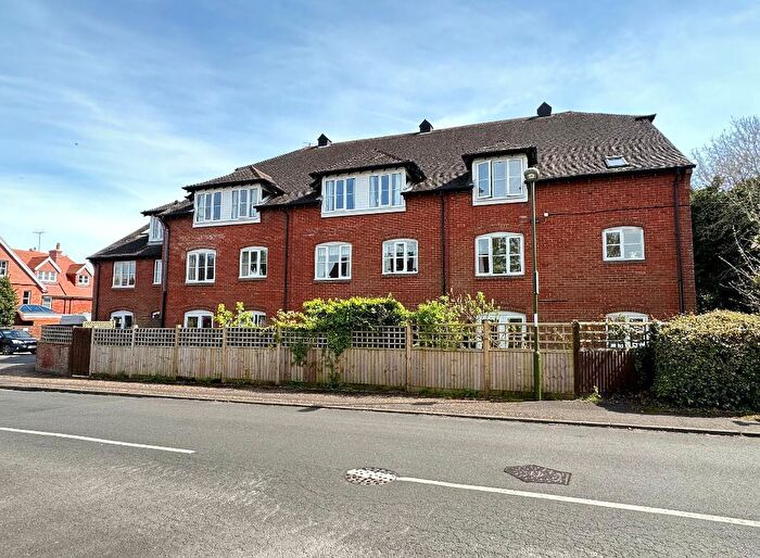1 Bedroom Flat For Sale In Primrose Court, Goring Road, Steyning, West Sussex, BN44