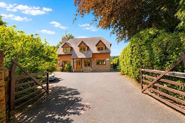 4 Bedroom Detached House To Rent In Beech Road, Haslemere, GU27