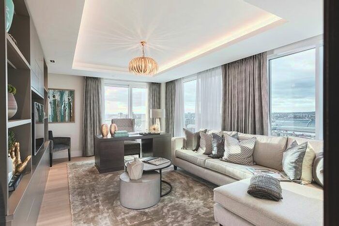 3 Bedroom Flat For Sale In Harmood Street, Camden, London, NW1