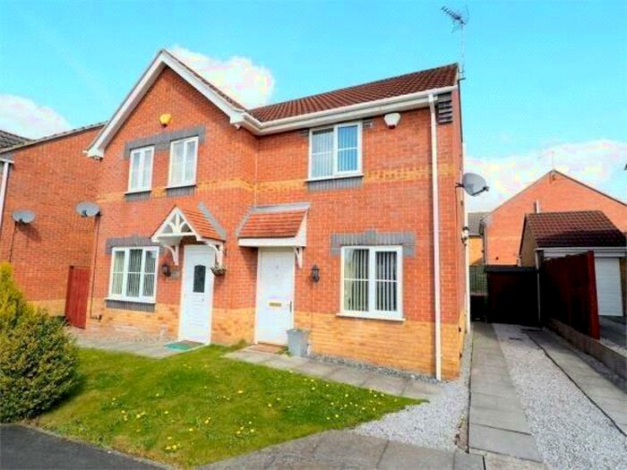 2 Bedroom Property To Rent In Acorn View, Kirkby-in-Ashfield, Nottingham, NG17