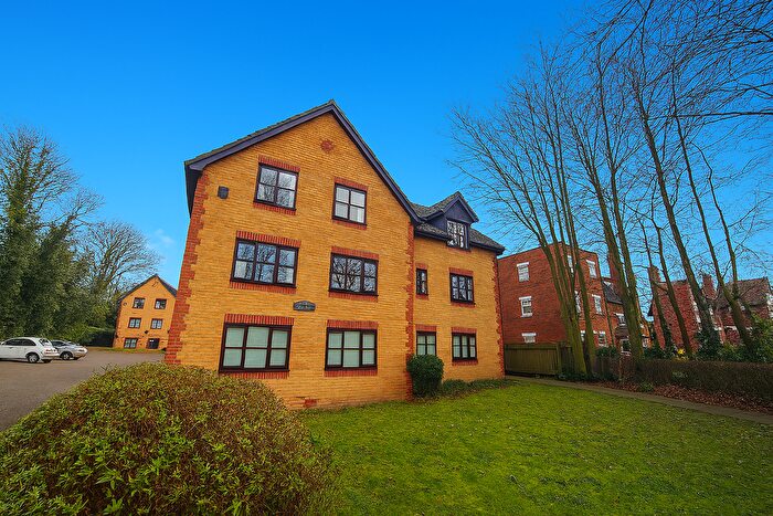 1 Bedroom Flat To Rent In Mayfield Court, Sidcup, DA14