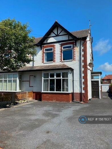 1 Bedroom Flat To Rent In York Avenue, Cleveleys, FY5