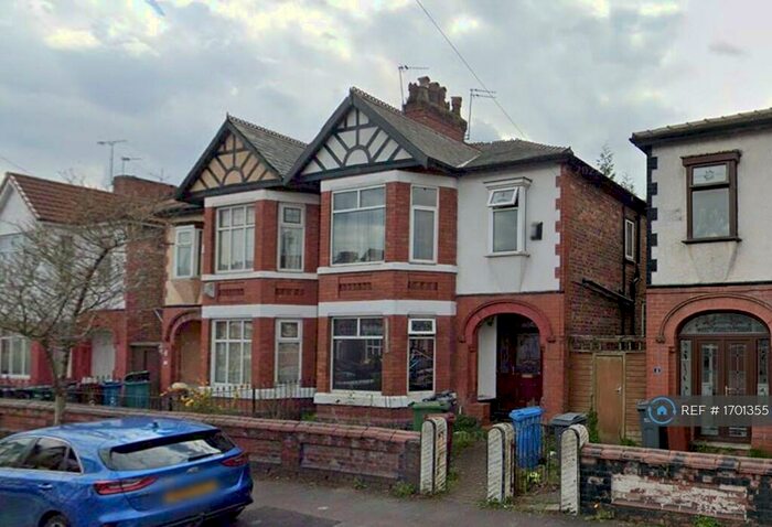 4 Bedroom Semi-Detached House To Rent In Milverton Road, Manchester, M14