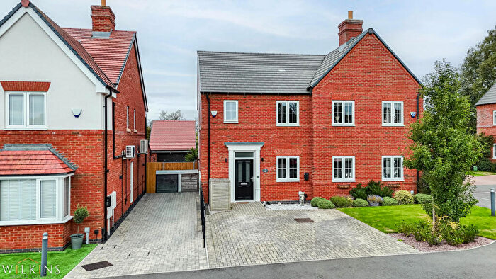 3 Bedroom Semi Detached House For Sale In Warton Mill, Warton, Tamworth, Warwickshire, B79