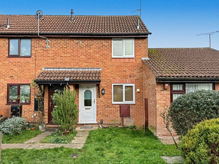 1 Bedroom Terraced House For Sale In Berenger Close, Old Town, Swindon, SN3