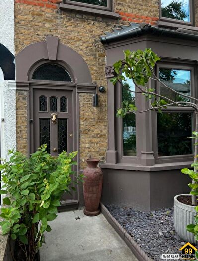 2 Bedroom Terraced House For Sale In Cheddington Road, London, N18